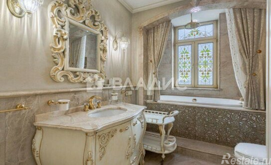 Продажа 2-комн квартиры на вторичном рынке Гончарная улица,  д. 38