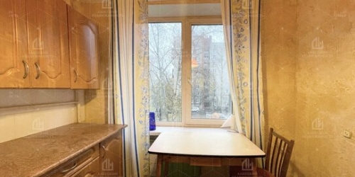 2-комн квартира ул Белы Куна,  д. 19,  к. 2