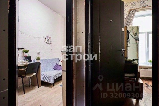 Продажа комнаты Моховая улица, 39