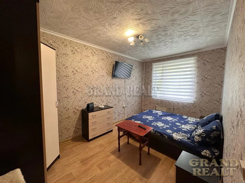 Продажа 3-комн квартиры на вторичном рынке Островцы, ул. Подмосковная,  д. 2