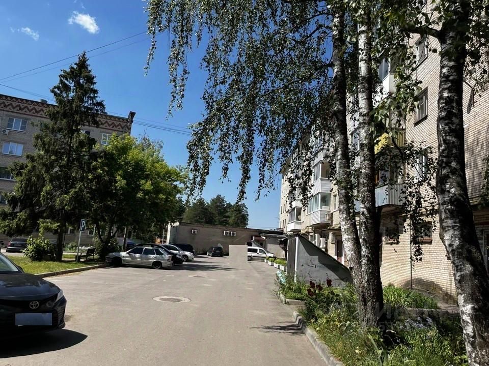 Продажа 3-комн квартиры на вторичном рынке Лесной пгт, улица Пушкина, 9/30