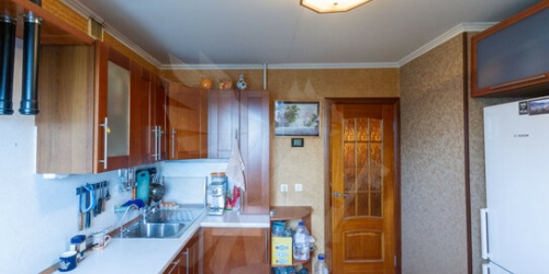2-комн квартира улица Паршина,  д. 19