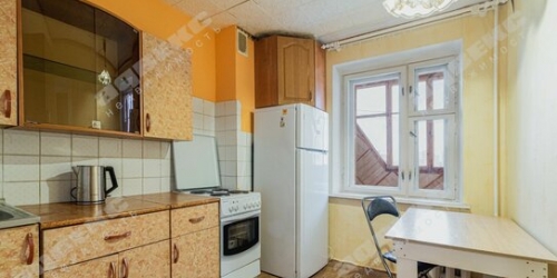 1-комн квартира Петергоф г, Шахматова ул,  д. 12,  к. 1