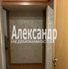 Продажа 2-комн квартиры на вторичном рынке Большевиков пр-кт,  д. 79,  к. 1