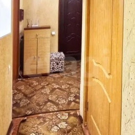 Продажа 3-комн квартиры на вторичном рынке район Левобережный, Центральная улица,  д. 4