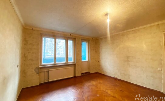 Продажа 2-комн квартиры на вторичном рынке Колпино г, Машиностроителей ул,  д. 6