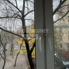 Продажа 3-комн квартиры на вторичном рынке ул Винокурова,  д. 12,  к. 3