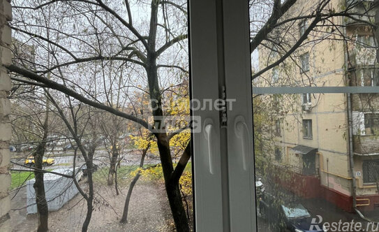 Продажа 3-комн квартиры на вторичном рынке ул Винокурова,  д. 12,  к. 3