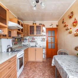 Продажа 1-комн квартиры на вторичном рынке улица Пинегина,  д. 23