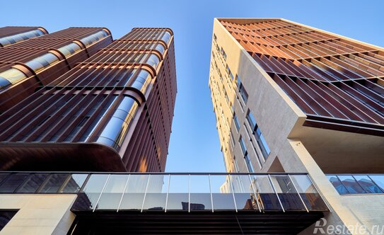 Продажа 3-комн квартиры на вторичном рынке ул Ефремова,  д. 10,  к. 4/4 стр 1