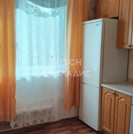 Продажа 2-комн квартиры на вторичном рынке Болшево, улица Исаева,  д. 4