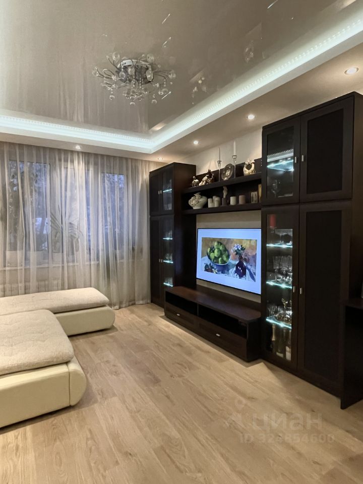 Продажа 3-комн квартиры на вторичном рынке Королев, улица Горького,  д. 4