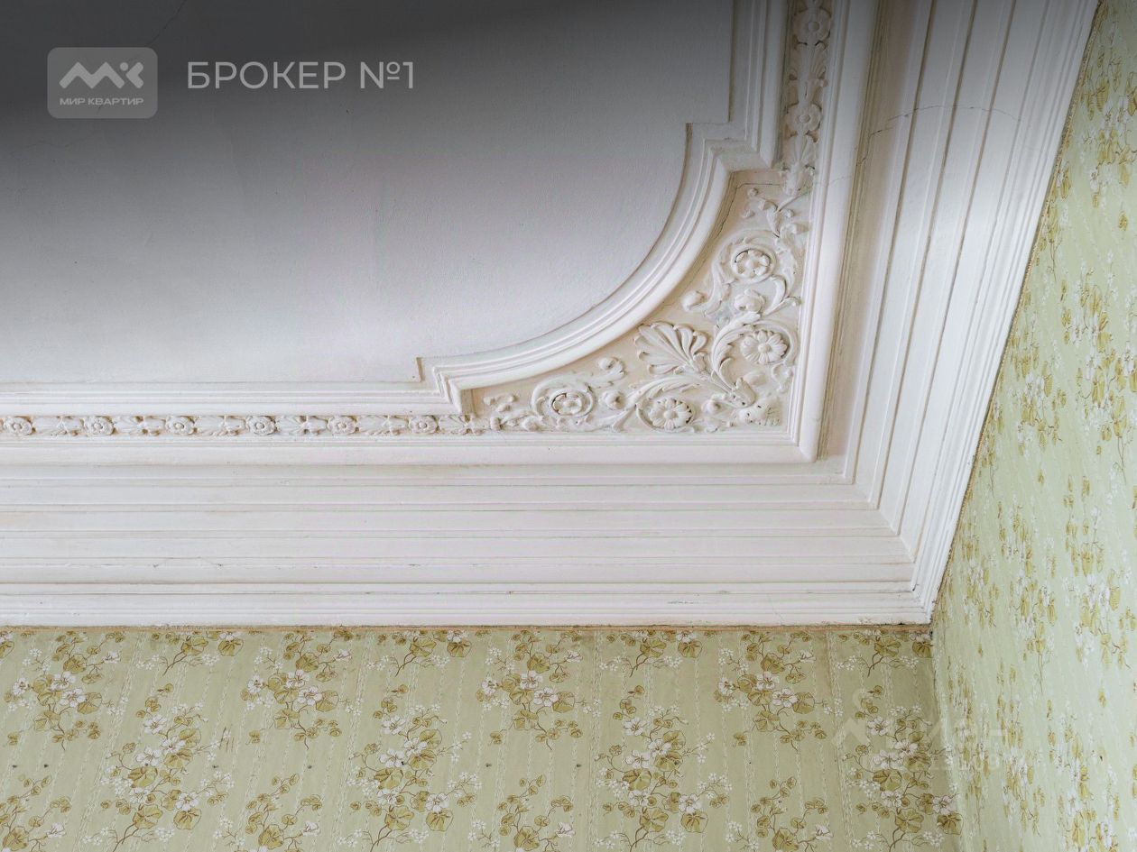 Продажа 3-комн квартиры на вторичном рынке улица Блохина, 25