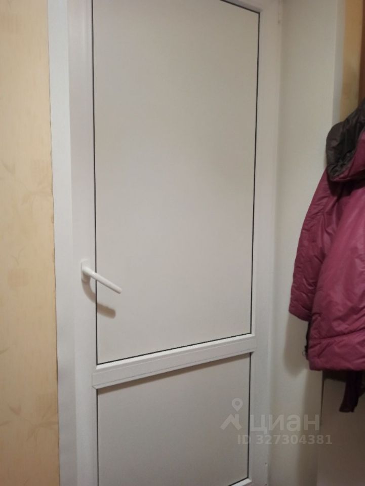 Продажа 2-комн квартиры на вторичном рынке Серпухов, Театральная улица,  д. 26а