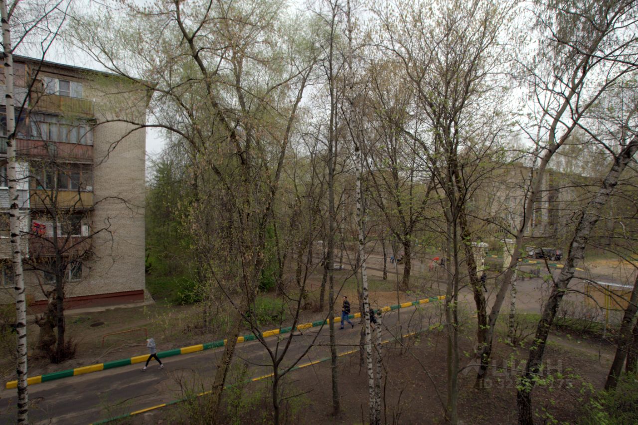 Продажа 3-комн квартиры на вторичном рынке Малаховка пгт, шоссе Быковское, 37