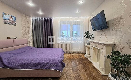 Продажа 3-комн квартиры на вторичном рынке Ветеранов пр-кт