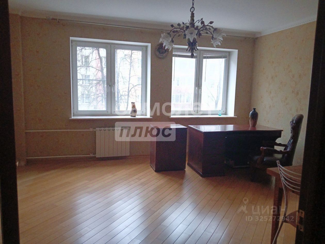 Продажа 3-комн квартиры на вторичном рынке Широкая улица, 3К3