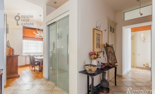 Продажа 3-комн квартиры на вторичном рынке ул Солянка,  д. 1/2