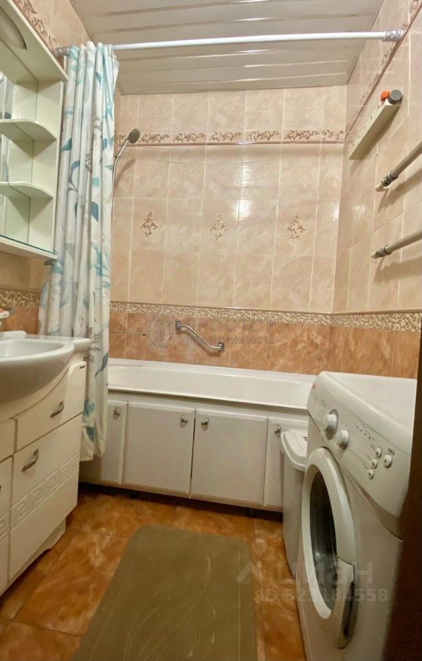 Продажа 3-комн квартиры на вторичном рынке улица Гастелло, 41