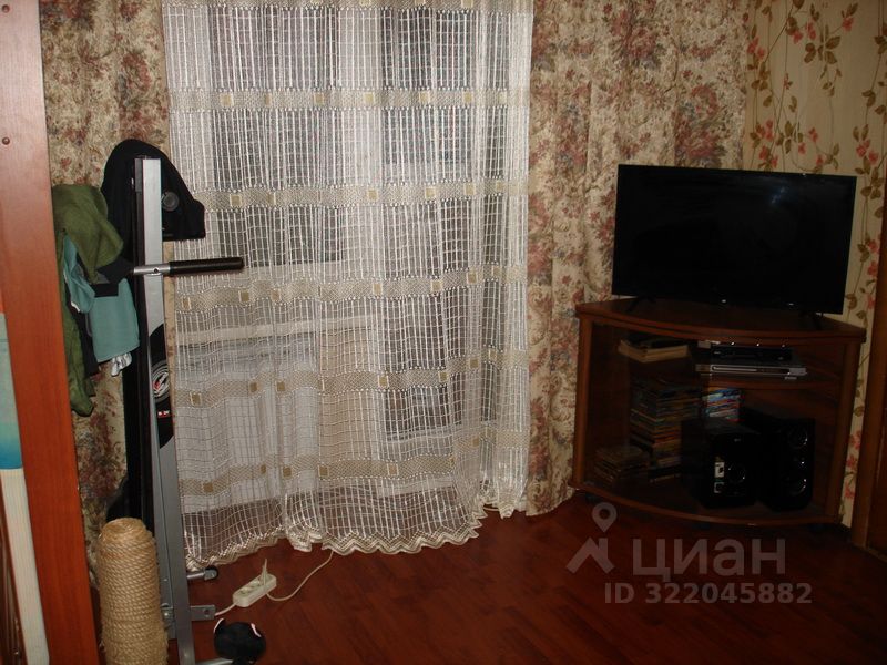 Продажа 3-комн квартиры на вторичном рынке Волоколамск, проезд Строителей, 4