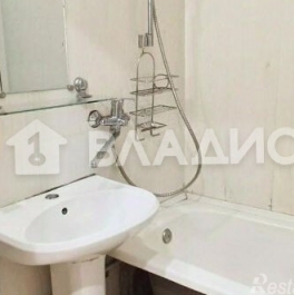 Продажа 1-комн квартиры на вторичном рынке Долгоозёрная улица,  д. 7