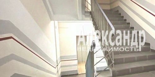 2-комн квартира Большая Разночинная улица, 11