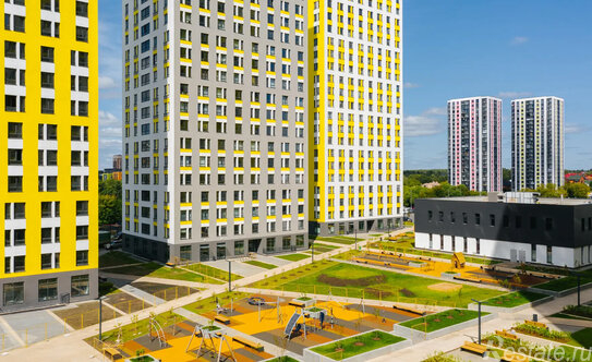 Продажа 3-комн квартиры на вторичном рынке Левобережный, Совхозная улица,  д. 25 к2