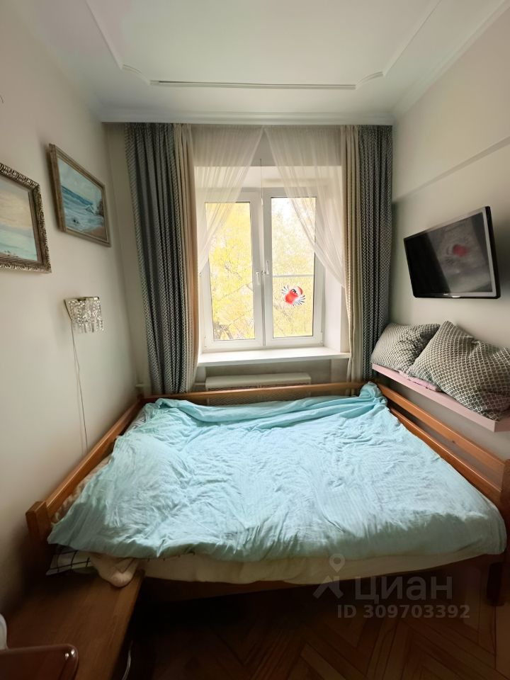 Аренда 2-комн квартиры на вторичном рынке Калибровская улица, 22А