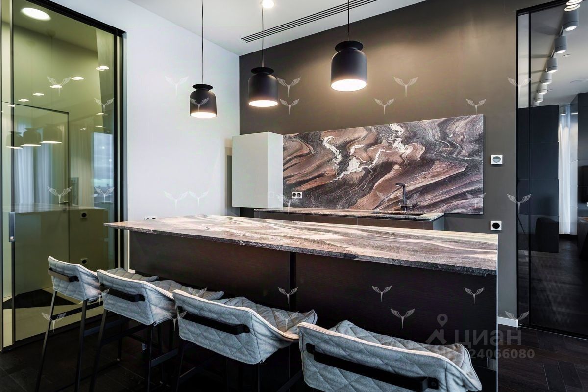 Продажа 4-комн квартиры на вторичном рынке набережная Пресненская, 6с2