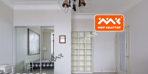 4-комн квартира Малая Конюшенная ул,  д. 5