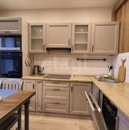 Продажа 1-комн квартиры на вторичном рынке Новый Оккервиль, пр-кт Строителей,  д. 6