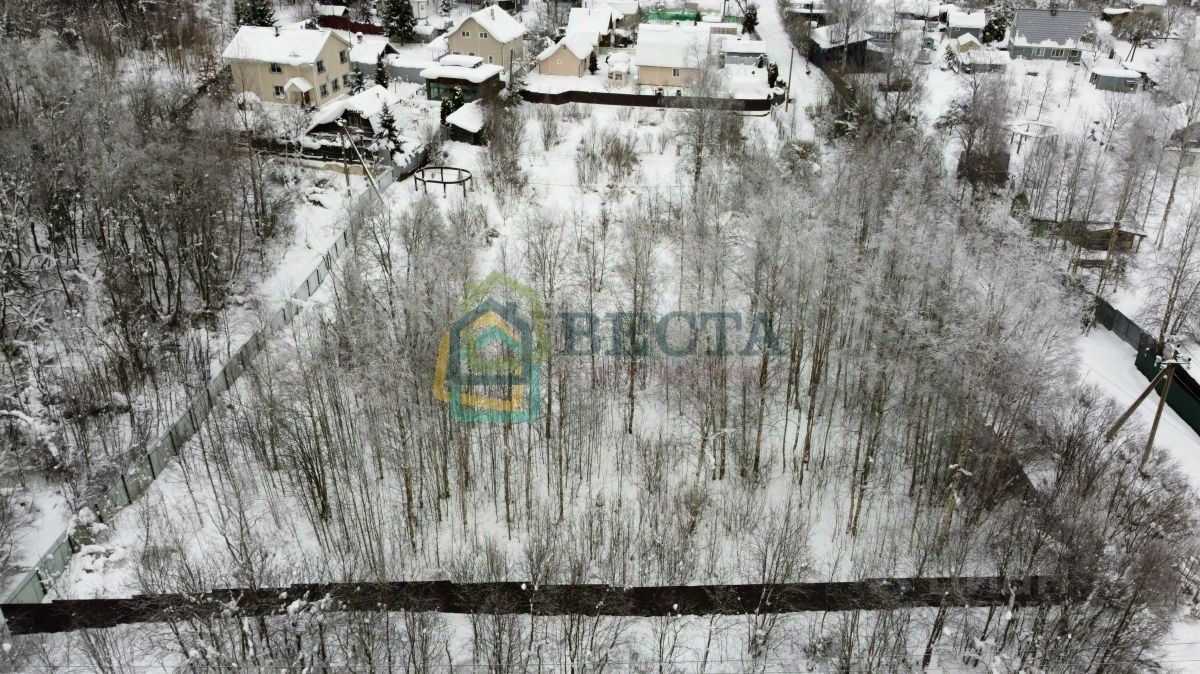Продажа земли д. Куйвози, улица Луговая,  д. 15