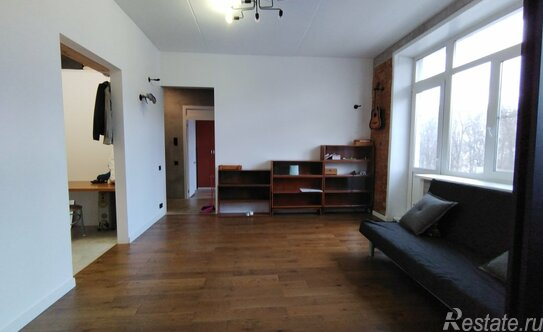 Продажа 3-комн квартиры на вторичном рынке ул Серпуховский Вал,  д. 17