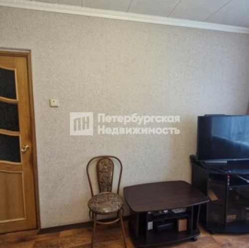 2-комн квартира Подвойского ул,  д. 35,  к. 1