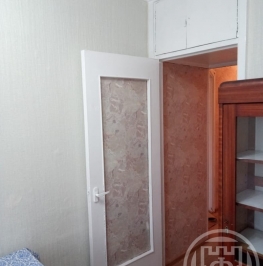 Продажа 1-комн квартиры на вторичном рынке Стрельна г., Санкт-Петербургское шос.,  д. 94,  к. 1