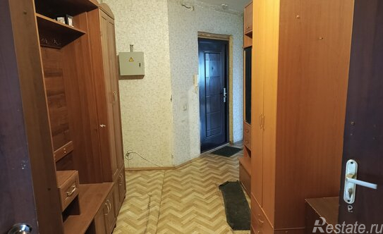 Продажа 3-комн квартиры на вторичном рынке Белградская улица,  д. 26 к9