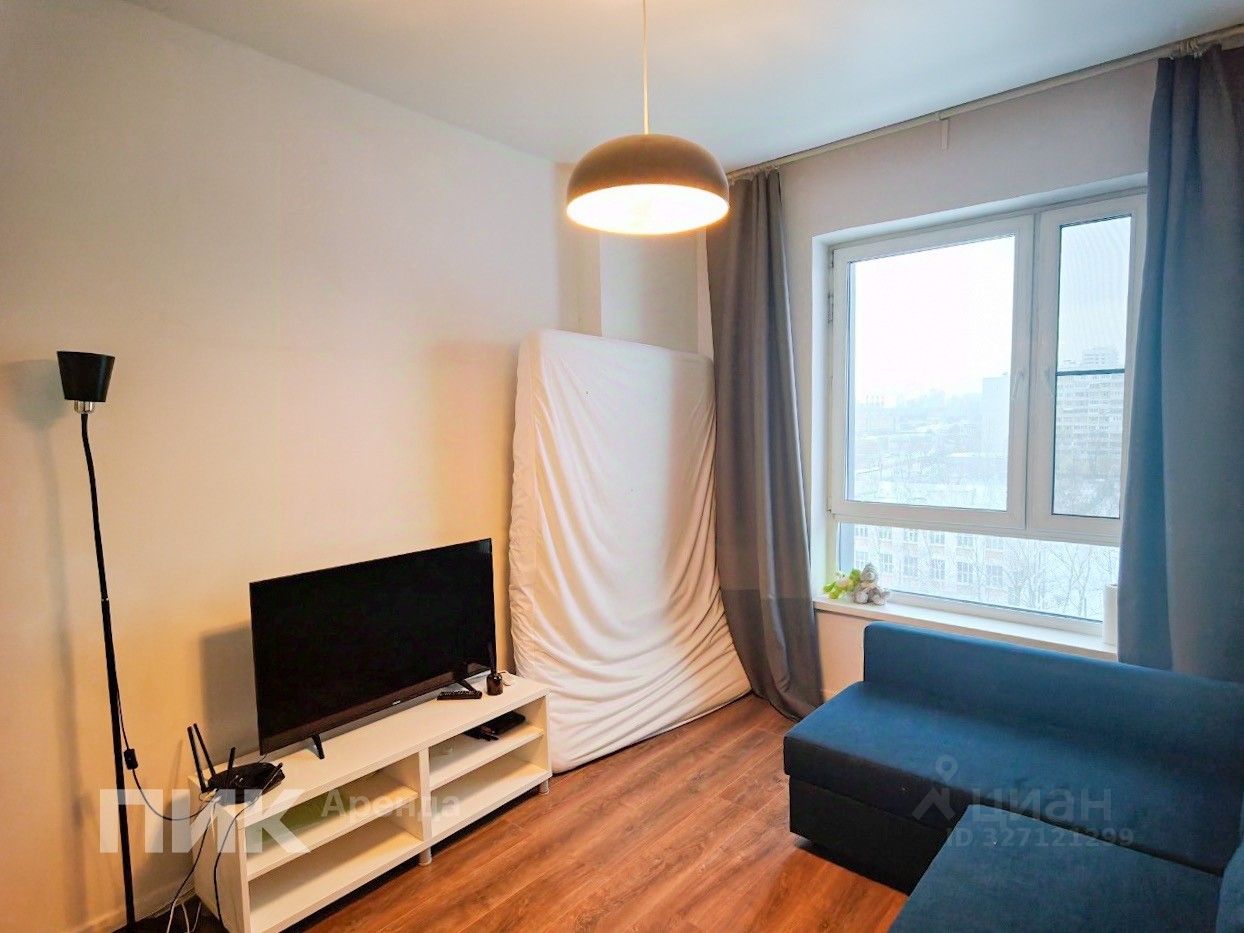 Аренда 1-комн квартиры на вторичном рынке Березовая аллея, 17к1