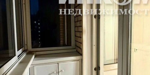 2-комн квартира улица Молостовых, 11К6