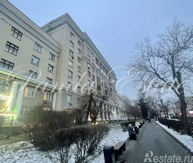 Продажа 4-комн квартиры на вторичном рынке улица Кибальчича