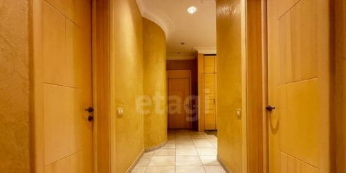 3-комн квартира Московский пр-кт,  д. 172,  к. 4