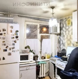 Продажа 3-комн квартиры на вторичном рынке ул Ботаническая,  д. 3