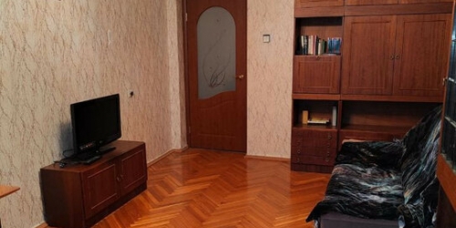3-комн квартира 17-я линия,  д. 38