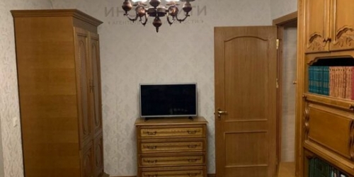 2-комн квартира улица Коминтерна,  д. 5
