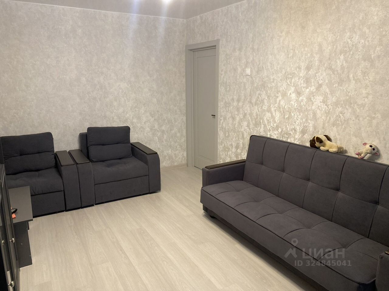 Продажа 2-комн квартиры на вторичном рынке улица Сталеваров, 10К1