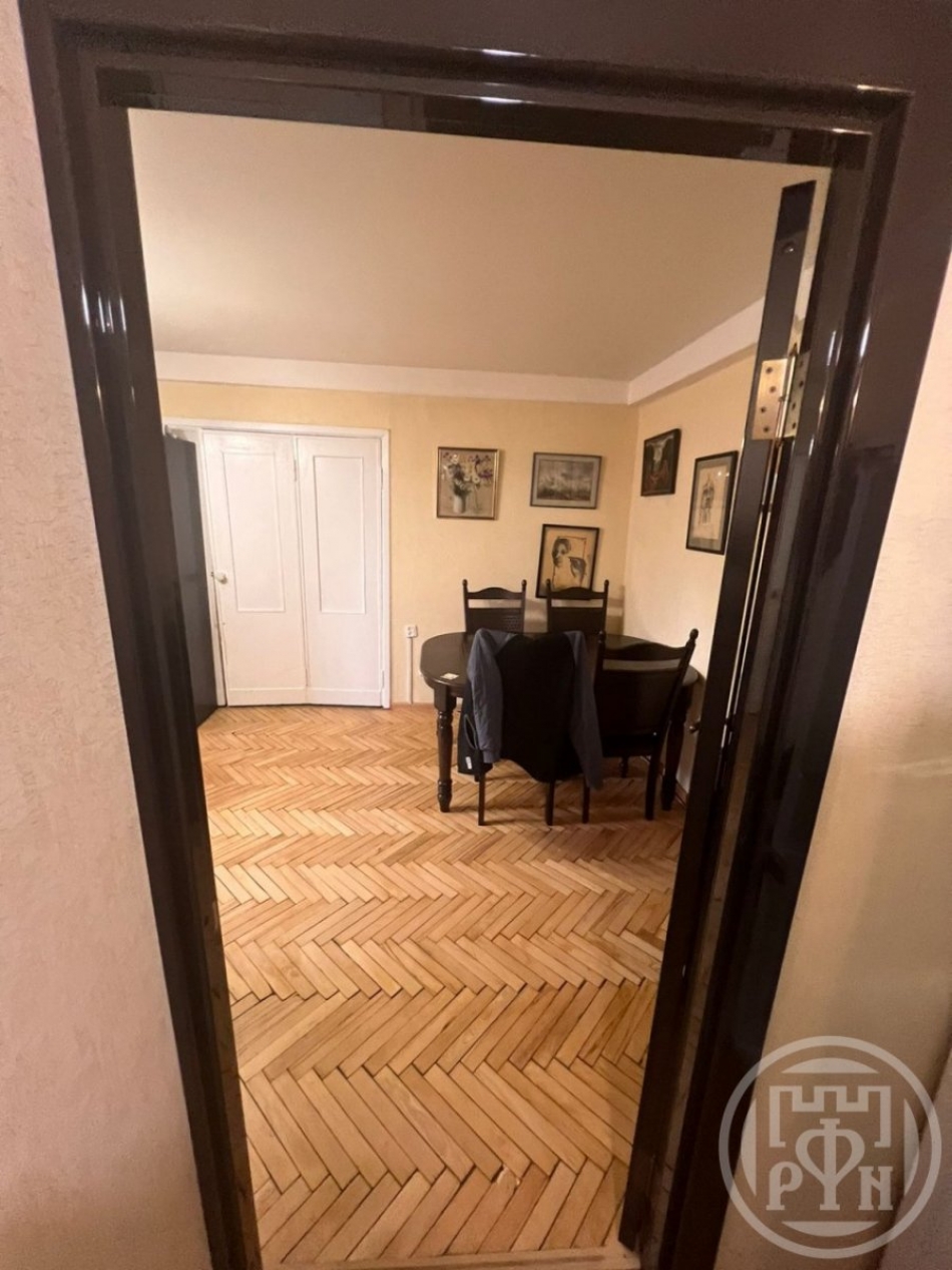 Аренда 2-комн квартиры на вторичном рынке Благодатная ул. ,  д. 5