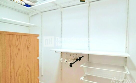 Продажа 1-комн квартиры на вторичном рынке Дальневосточный пр-кт,  д. 33,  к. 1