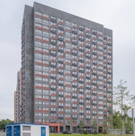 Продажа 3-комн квартиры на вторичном рынке Базовская улица,  д. 24Б