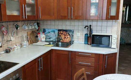 Продажа 3-комн квартиры на вторичном рынке Волынская улица,  д. 10