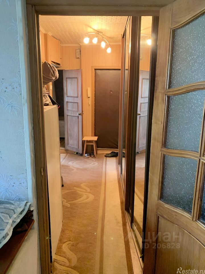 Продажа 3-комн квартиры на вторичном рынке улица Старый Гай,  д. 10