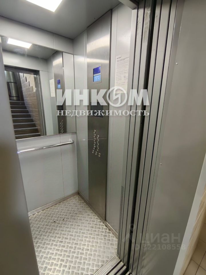 Продажа 3-комн квартиры на вторичном рынке Челюскинская улица, 10К2